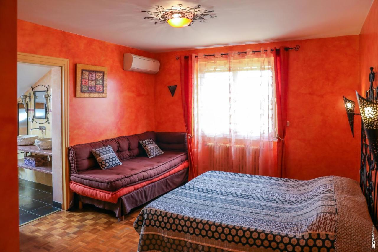 Le Nid De L'Ecureuil Bed & Breakfast Brens  Стая снимка