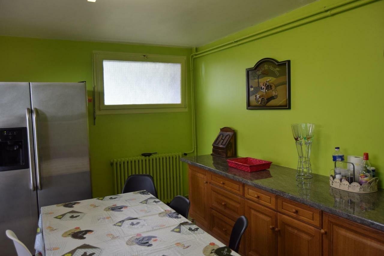 Le Nid De L'Ecureuil Bed & Breakfast Brens  Екстериор снимка