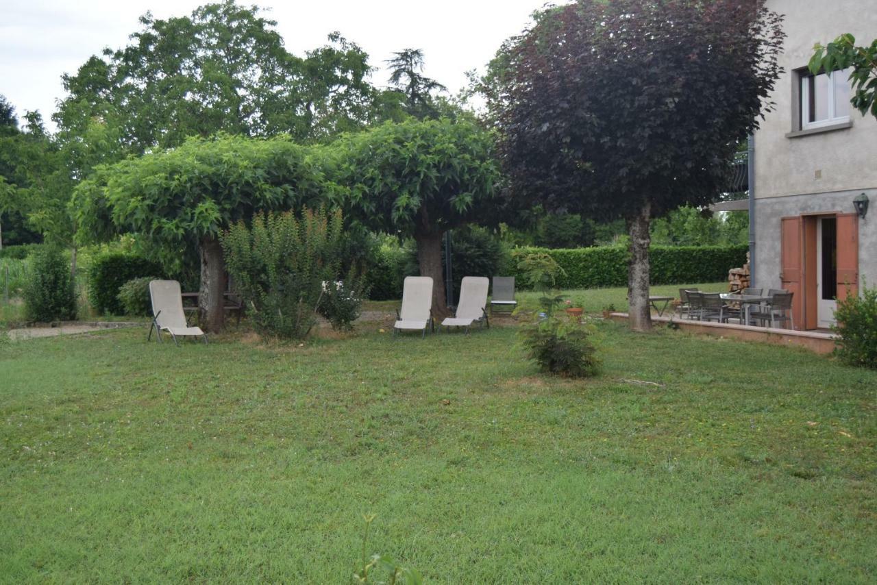 Le Nid De L'Ecureuil Bed & Breakfast Brens  Екстериор снимка